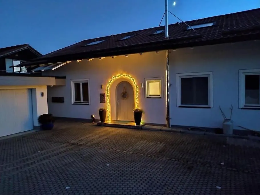 Ferienwohnung Geraeumiges Atelier Mit Flair Und Bergblick Murnau am Staffelsee 0*,  Deutschland